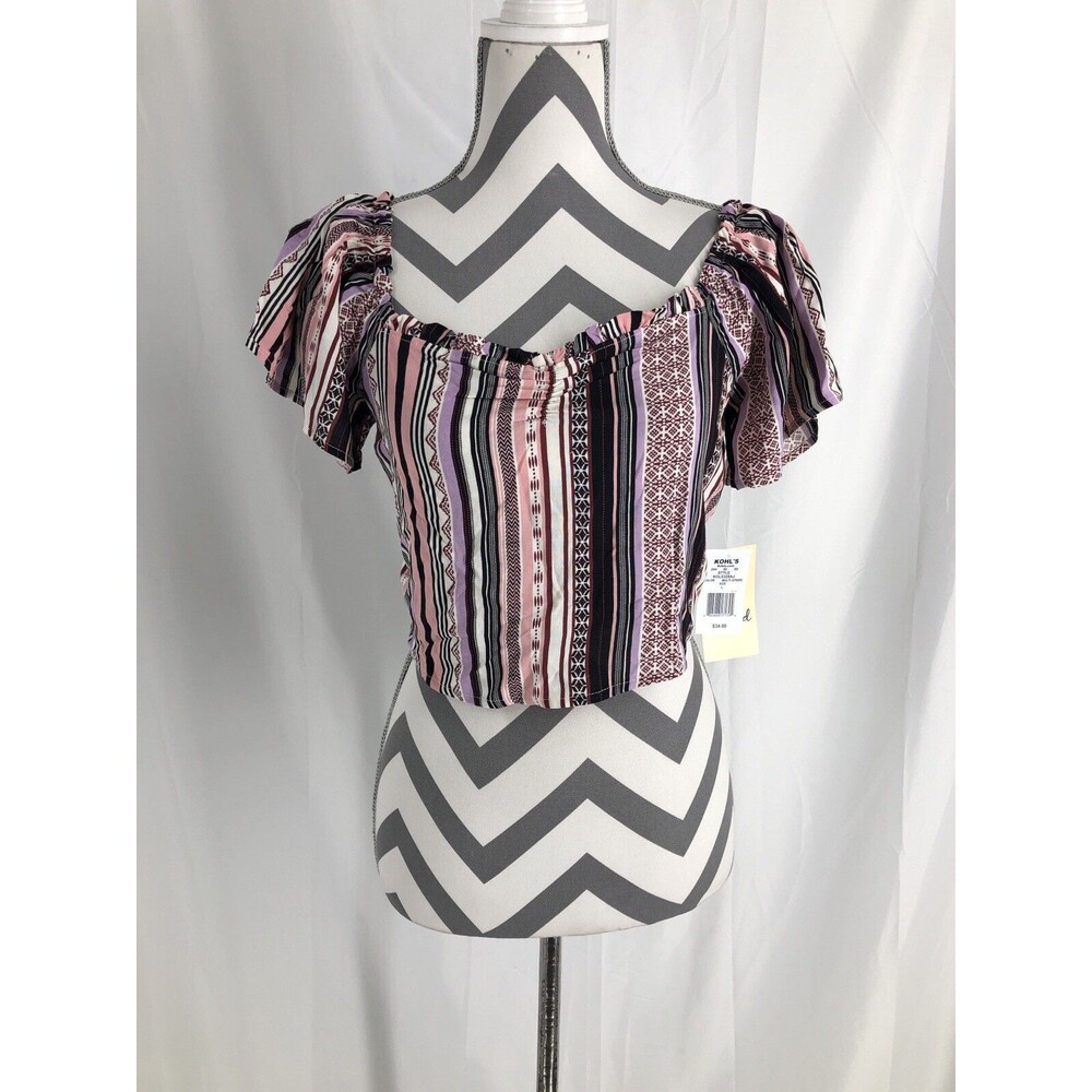 ~ Live To Be Spoiled Short Sleeve Crop Top Size Large ~ Pink, Purple